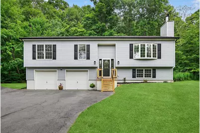 8 Bella Vista Drive, Modena, NY 12548 - Photo 1