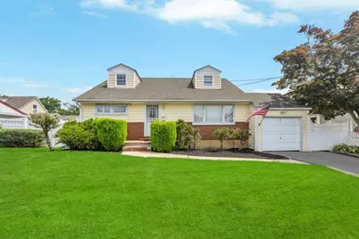 890 Polk Avenue, Franklin Square, NY 11010 - Photo 1