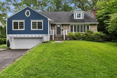 725 The Parkway, Mamaroneck, NY 10543 - Photo 1