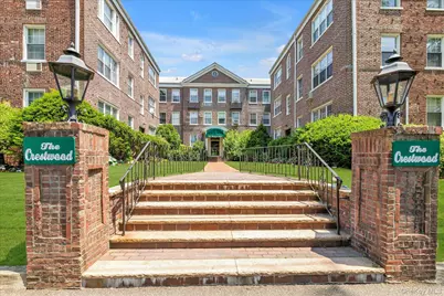1 Meadow Drive #3K, Woodmere, NY 11598 - Photo 1