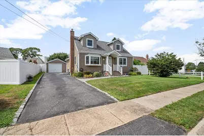 21 N Crescent Drive, Farmingdale, NY 11735 - Photo 1