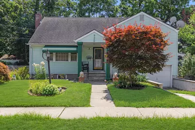 920 Clinton Place, Baldwin, NY 11510 - Photo 1