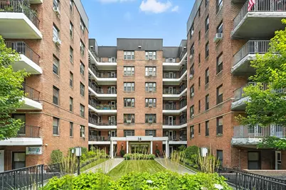 16 N Broadway #3A, White Plains, NY 10601 - Photo 1