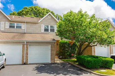 1425 Jerusalem Avenue #27, Merrick, NY 11566 - Photo 1