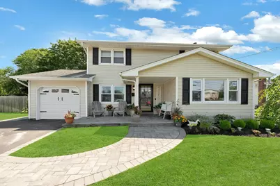 19 Harp Lane, Sayville, NY 11782 - Photo 1