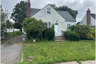 108 Lido Parkway, Lindenhurst, NY 11757 - Photo 1