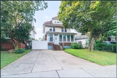 152-16 Roosevelt Avenue, Flushing, NY 11354 - Photo 1