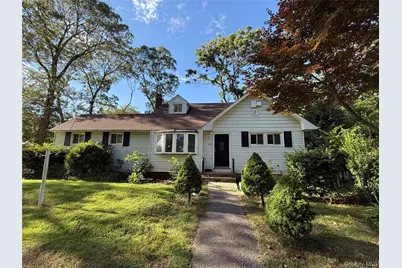 83 Smith Lane, Medford, NY 11763 - Photo 1