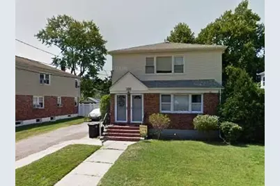 12 Olive Place, Lynbrook, NY 11563 - Photo 1