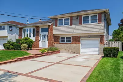 689 Allwyn Street, Baldwin, NY 11510 - Photo 1