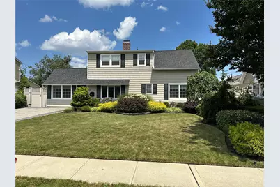 33 Rigger Lane, Levittown, NY 11756 - Photo 1