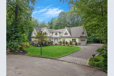 5 Ivory Court, East Northport, NY 11731 - Photo 1