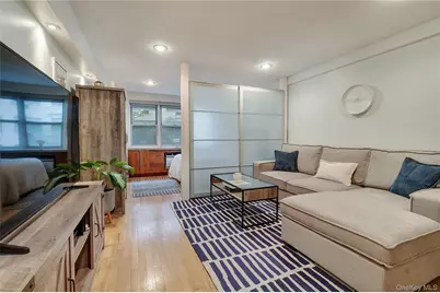 321 E 45th Street #4H, New York, NY 10017 - Photo 1