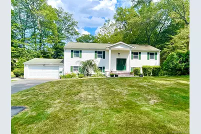 5 Renwood Court, New City, NY 10956 - Photo 1