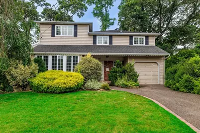 185 Maxine Court, West Hempstead, NY 11552 - Photo 1