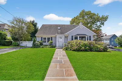 44 Standish Avenue, Yonkers, NY 10710 - Photo 1