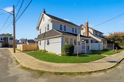 4 Hilton Street, Lynbrook, NY 11563 - Photo 1