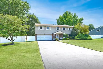 18 Shari Lane, East Northport, NY 11731 - Photo 1