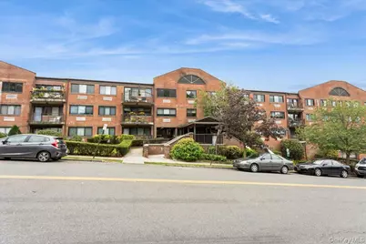 66 Crisfield Street #1D, Yonkers, NY 10710 - Photo 1