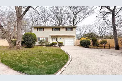 530 Melville Road, Farmingdale, NY 11735 - Photo 1