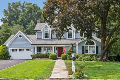 11 Gladstone Road, New Rochelle, NY 10804 - Photo 1