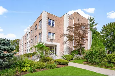 501 N Barry Avenue #3M, Mamaroneck, NY 10543 - Photo 1