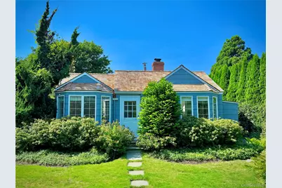 92 Ocean Avenue #3, East Hampton, NY 11937 - Photo 1