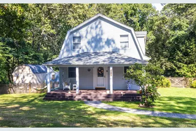 31 Ashton Road, Medford, NY 11763 - Photo 1