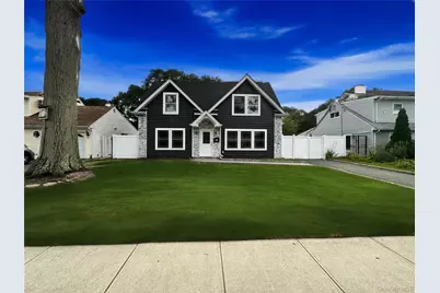 61 William Street, Copiague, NY 11726 - Photo 1