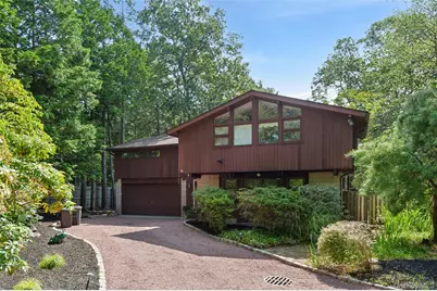 21 Hewitt Boulevard, Center Moriches, NY 11934 - Photo 1