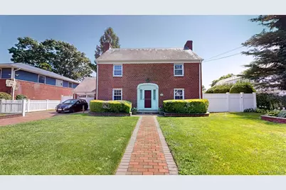 4 Robert Place, Baldwin, NY 11510 - Photo 1