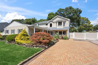 479 Garden Street, West Islip, NY 11795 - Photo 1