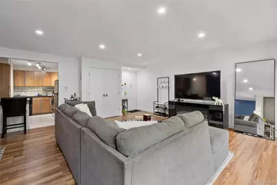 16705 12th Avenue #5B, Whitestone, NY 11357 - Photo 1
