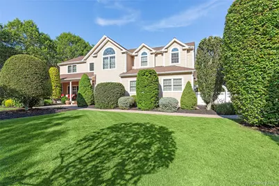 3 Steven Path, Center Moriches, NY 11934 - Photo 1