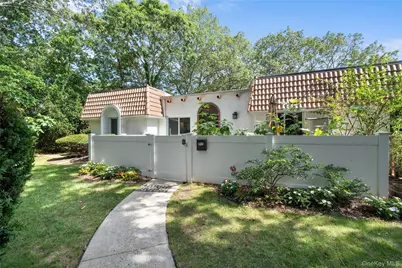 186 Blue Ridge Drive, Medford, NY 11763 - Photo 1