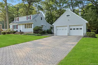 60 Van Buren Street, Pearl River, NY 10965 - Photo 1