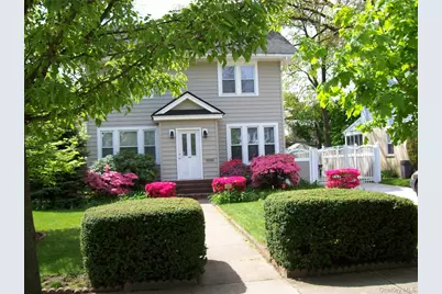 29 Wilson Place, Freeport, NY 11520 - Photo 1