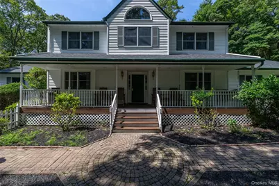 167 Farm Road E, Wading River, NY 11792 - Photo 1