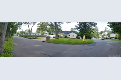 532 Lafayette Road, West Babylon, NY 11704 - Photo 1