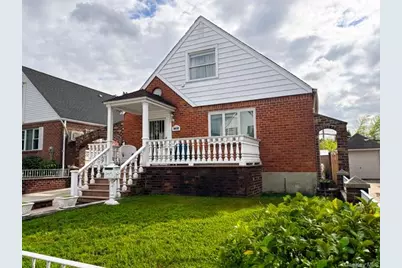 48-22 195th Street, Fresh Meadows, NY 11365 - Photo 1
