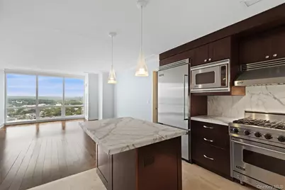 1 Renaissance Square #25F, White Plains, NY 10601 - Photo 1