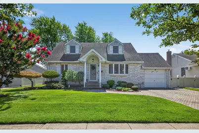 87 Brenner Avenue, Bethpage, NY 11714 - Photo 1