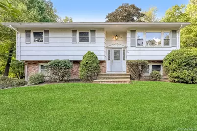 28 Montclair Avenue, Airmont, NY 10952 - Photo 1