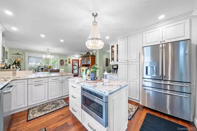 518 11th Street, West Babylon, NY 11704 - Photo 1