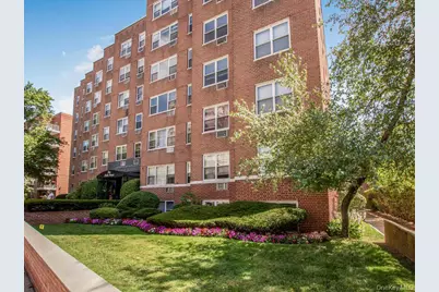 10 Lake Street #2F, White Plains, NY 10603 - Photo 1