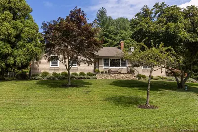 7 Mill Pond Road, Stony Brook, NY 11790 - Photo 1