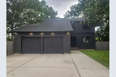 288 S Lenox Avenue, Patchogue, NY 11772 - Photo 1