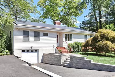 96 Collyer Avenue, New City, NY 10956 - Photo 1