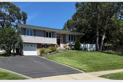 75 Parnell Drive, Smithtown, NY 11787 - Photo 1