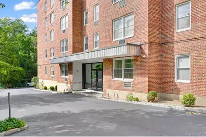 510 Midland Ave #1H, Yonkers, NY 10704 - Photo 1